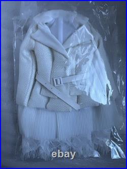 Tonner VDC Grace 16 Rtb-101 Fashion Doll Order Of The Garter White Outfit New