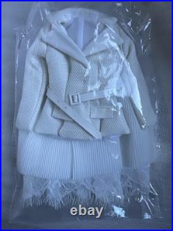 Tonner VDC Grace 16 Rtb-101 Fashion Doll Order Of The Garter White Outfit New