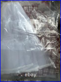 Tonner VDC Grace 16 Rtb-101 Grace's Gathering Dress Fashion Doll Le Outfit New