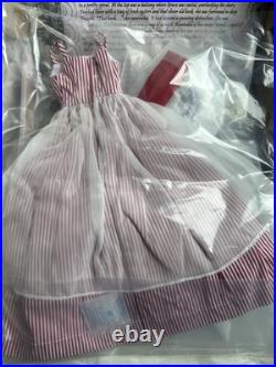Tonner VDC Grace 16 Rtb-101 Grace's Sailing Stripes Fashion Doll Le Outfit New