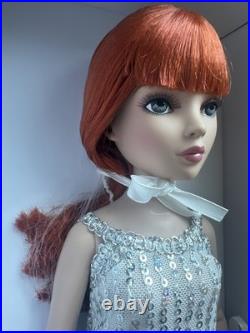 Tonner VDC Virtual Convention Ellowyne Wilde Chasing Rainbows Wigged 16 Doll Le