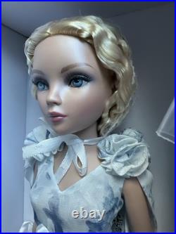 Tonner VDC Virtual Convention Ellowyne Wilde Romantic Possibilities Fashion Doll