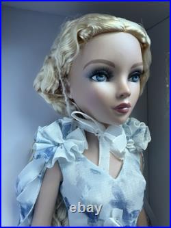 Tonner VDC Virtual Convention Ellowyne Wilde Romantic Possibilities Fashion Doll
