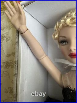 Tonner Vintage Treasure Ellowyne Wilde Paris Convention Robert Tonner