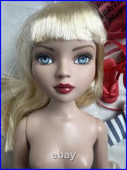 Tonner WILDE IMAGINATION 2006 ELLOWYNE RED, WHITE & VERY BLUE 16 FASHION DOLL Tonner WILDE IMAGINATION 2006 ELLOWYNE RED, WHITE & VERY BLUE 16 FASHION DOLL