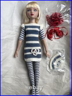 Tonner WILDE IMAGINATION 2006 ELLOWYNE RED, WHITE & VERY BLUE 16 FASHION DOLL Tonner WILDE IMAGINATION 2006 ELLOWYNE RED, WHITE & VERY BLUE 16 FASHION DOLL