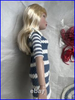 Tonner WILDE IMAGINATION 2006 ELLOWYNE RED, WHITE & VERY BLUE 16 FASHION DOLL Tonner WILDE IMAGINATION 2006 ELLOWYNE RED, WHITE & VERY BLUE 16 FASHION DOLL