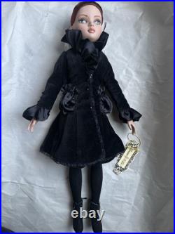 Tonner WILDE IMAGINATION 2007 ELLOWYNE CHILLS 16 DRESSED FASHION DOLL LE 1000 Tonner WILDE IMAGINATION 2007 ELLOWYNE CHILLS 16 DRESSED FASHION DOLL LE 1000