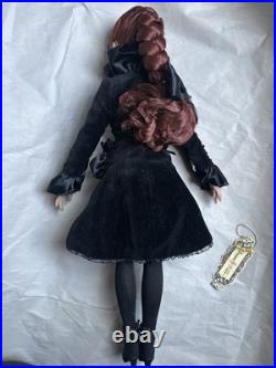 Tonner WILDE IMAGINATION 2007 ELLOWYNE CHILLS 16 DRESSED FASHION DOLL LE 1000 Tonner WILDE IMAGINATION 2007 ELLOWYNE CHILLS 16 DRESSED FASHION DOLL LE 1000
