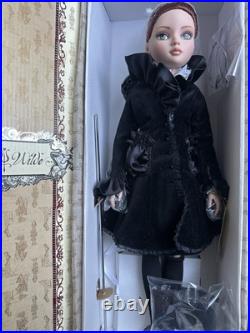 Tonner WILDE IMAGINATION 2007 ELLOWYNE CHILLS 16 DRESSED FASHION DOLL LE 1000 Tonner WILDE IMAGINATION 2007 ELLOWYNE CHILLS 16 DRESSED FASHION DOLL LE 1000