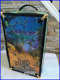 Tonner WIZARD OZ DOLL WARDROBE TRUNK CASE for the 16 Vinyl DOLL, Outfits & more