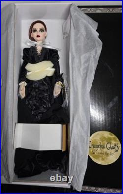 Tonner WI Evangeline Ghastly Bright Moon Doll and Stand LE350 NRFB