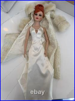Tonner Wentworth 2009 MONICA MERRILL TAKING A LETTER 16+ Box And LE Outfit