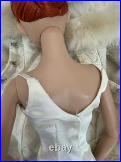 Tonner Wentworth 2009 MONICA MERRILL TAKING A LETTER 16+ Box And LE Outfit