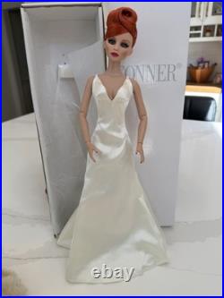 Tonner Wentworth 2009 MONICA MERRILL TAKING A LETTER 16+ Box And LE Outfit