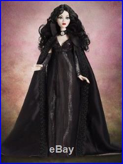 Tonner Wilde 18.5 Evangeline Ghastly UNDER A CLOAK OF DARKNESS DOLL OUTFIT LE