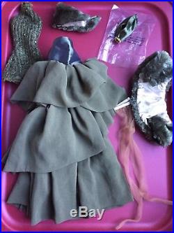 Tonner Wilde EVANGELINE GHASTLY CHRISTMAS IN IPSWICH DOLL CLOTHES OUTFIT PIECES