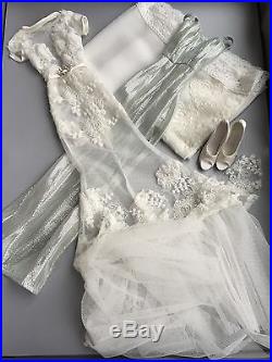 Tonner Wilde Evangeline Ghastly Ghostly Figures 18 Doll Outfit NRFB