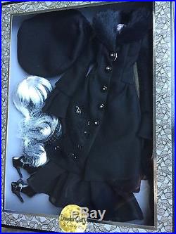 Tonner Wilde Evangeline Ghastly In The Shadows 18 Doll Outfit NRFB LE 350
