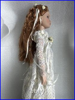 Tonner Wilde Imagination ELLOWYNE WILDE 2009 I WAIT ALONE 16 DRESSED DOLL LE