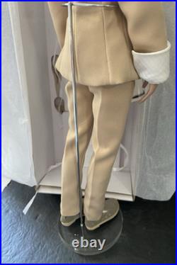 Tonner Wilde Imagination Ellowyne Wilde Easy Does It Penn 17 doll LE125 Tonner Wilde Imagination Ellowyne Wilde Easy Does It Penn 17 doll LE125