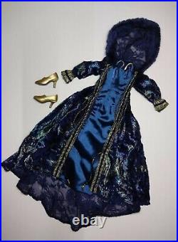 Tonner Wilde Imagination Evangeline Ghastly Rainy Evenings Outfit Rare
