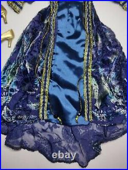 Tonner Wilde Imagination Evangeline Ghastly Rainy Evenings Outfit Rare