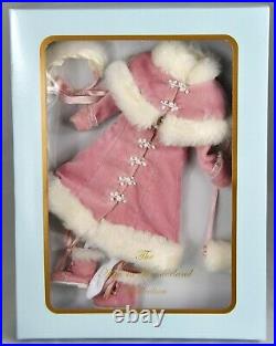 Tonner Winter Wonderland Outfit fits 12 Alice In Wonderland, Marley NRFB Rare