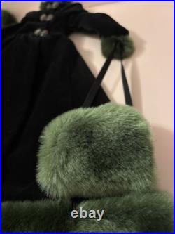 Tonner Wizard Of OZ Forbidden Forest Winter Stroll Outfit For 16 Doll NRFB