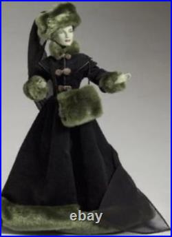 Tonner Wizard Of OZ Forbidden Forest Winter Stroll Outfit For 16 Doll NRFB