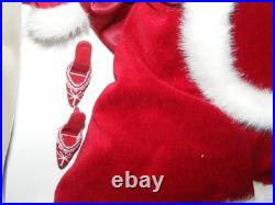 Tonner doll Mrs Santa Claus & the Elves Collection NORTH POLE STROLL Outfit NRFB
