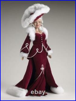 Tonner doll Mrs Santa Claus & the Elves Collection NORTH POLE STROLL Outfit NRFB
