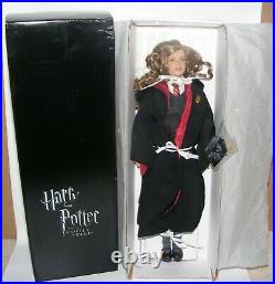 Tonner doll movie Harry Potter 17 Hermione Granger at Hogwarts