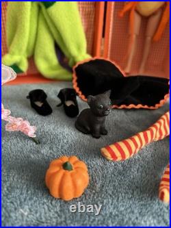 Tonner tiny betsy mccall Halloween trunk Set Nrfb