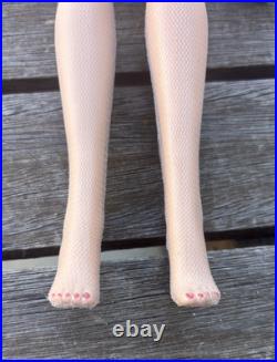 Tyler Wentworth Press Conference Emilie 16 doll. Complete. 2007 Tonner