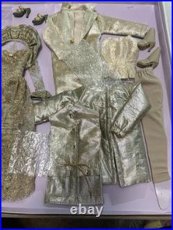 Tyler Wentworth Tonner 2001 FAO SCHWARZ ALL THAT GLITTERS DOLL LE100