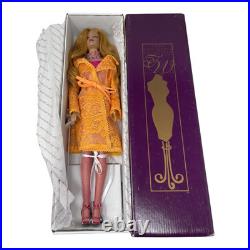 Tyler Wentworth Tonner Doll High Style Sydney Chase Outfit & Doll Limited Ed 750 Tyler Wentworth Tonner Doll High Style Sydney Chase Outfit & Doll Limited Ed 750