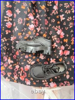 VDC Tonner Ellowyne Wilde The Long Game. New. Never Displayed. LE. Beautiful