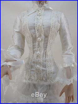 Victorian Romance American Model 22 Stunning Doll & Outfit No Boxes-displayed