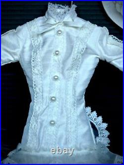Victorian Romance Tonner 22 American Model Outfit Dress Hat Shoes
