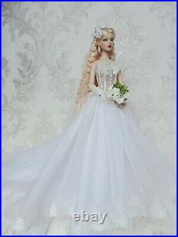 Wedding Dress and jewelry Outfit for dolls 16 Tonner Antoinette body
