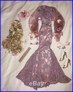 Wilde Imagination Evangeline Ghastly GOTHIC ROSE PARNILLA OUTFIT & WIG