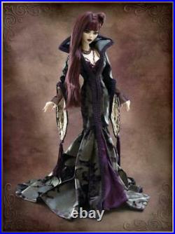 Wilde Imagination Evangeline Ghastly Gothic Romance OUTFIT 2011 LE300