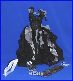 Zombie Prom Amber outfit Only Ellowyne 16 Wilde Imagination Halloween 2013 conv